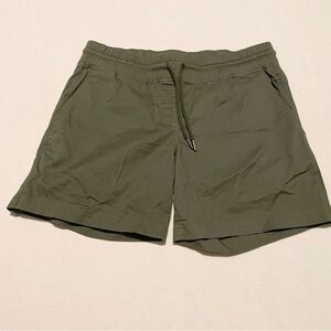McKinley Womens Shorts Size Small Dry Climate